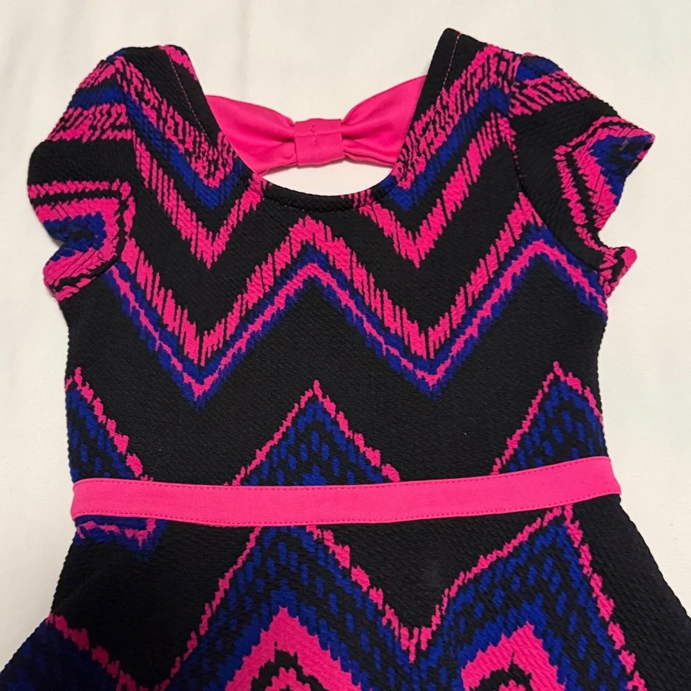 Lilt Chevron Kids Dress in Black and Pink